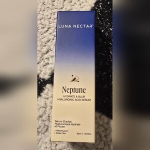 Neptune Hydrate And Blur Hyaluronic Acid Serum